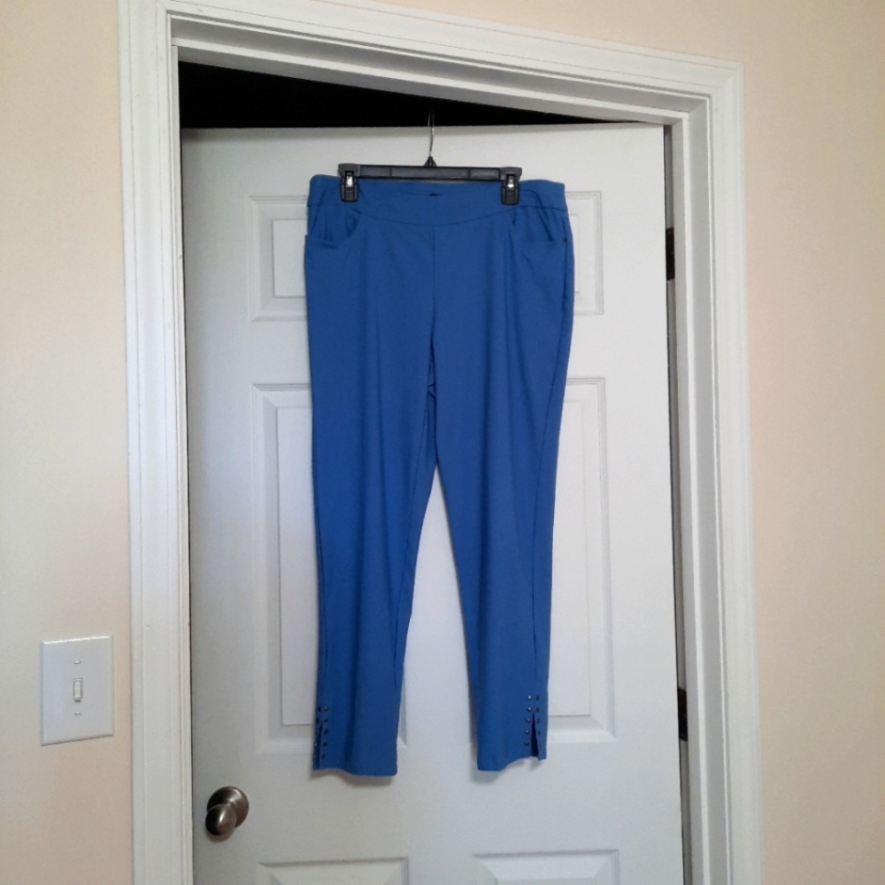 N Touch Size 12 Blue Pullon Casual Pockets Cropped Pants